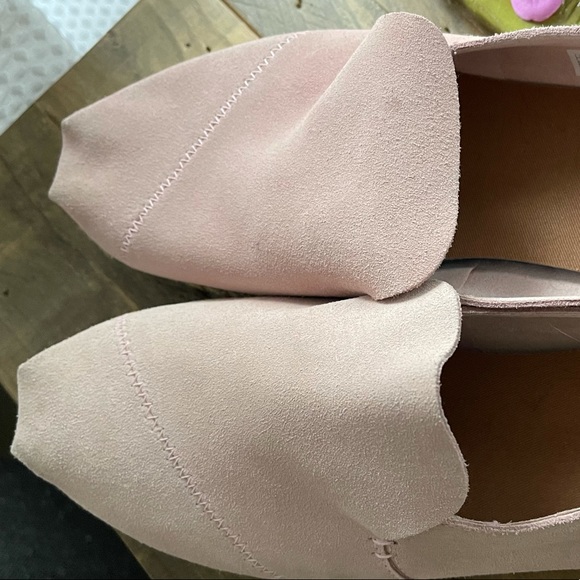 Tom’s - Picture 2 of 3